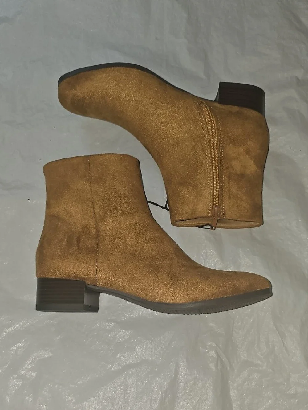 Time and Tru Women's Size 6 Zippered Ankle Boots Cognac New